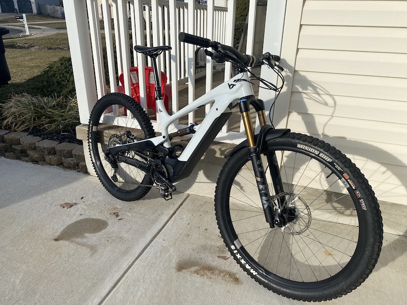 2022 YT Decoy Core 4 29er For Sale