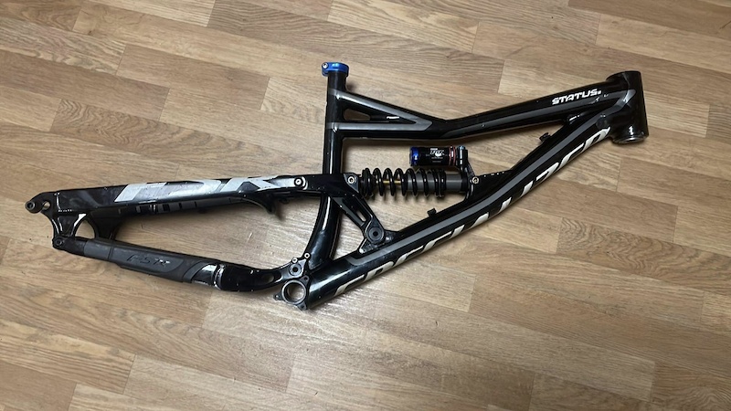 specialized status frame