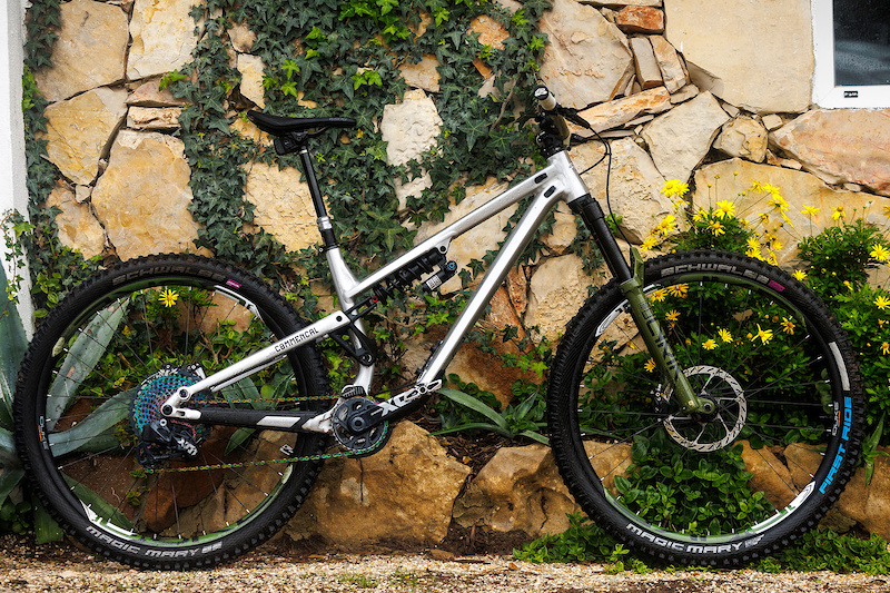 Commencal Meta TR with RockShox Lyrik Ultimate and Super Deluxe Coil.