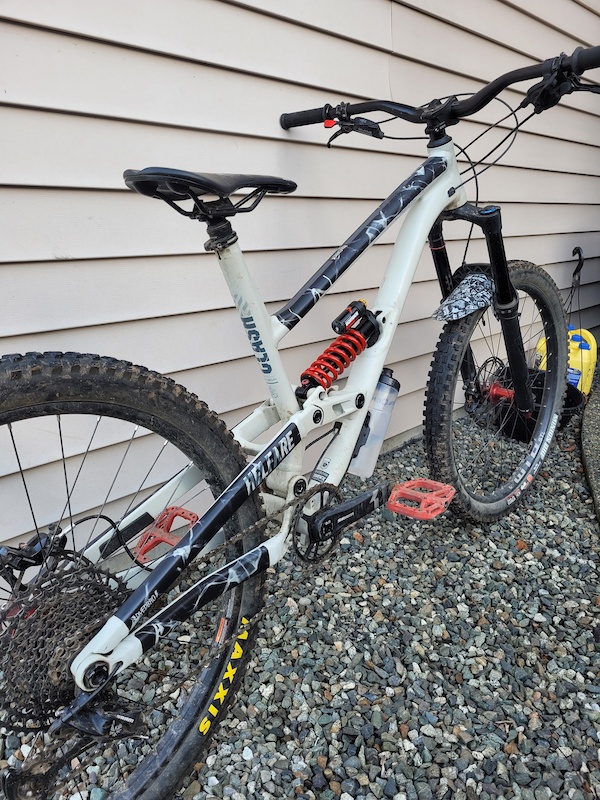 commencal clash 20 for sale
