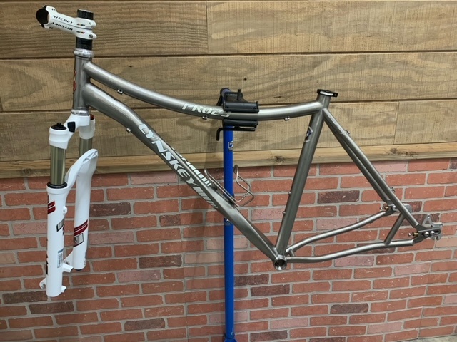 Lynskey Pro29 frame with extras For Sale