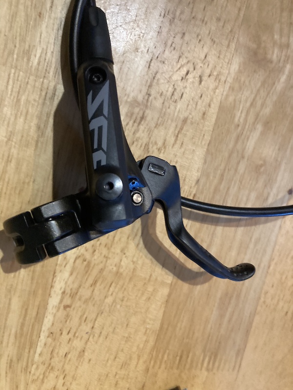 2021 Shimarno Zee lever Xt BR800 calliper front brake. For Sale