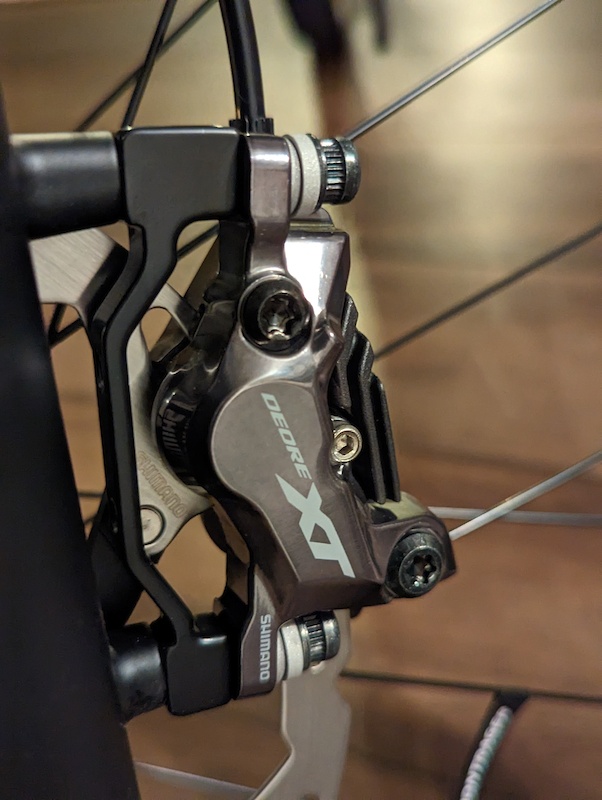 2023 Shimano XT M8120 brakes For Sale