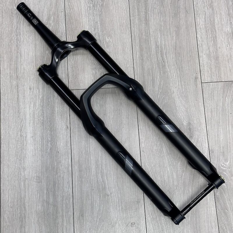 2020 DVO Diamond D1 29 Boost Fork - 160mm Travel For Sale