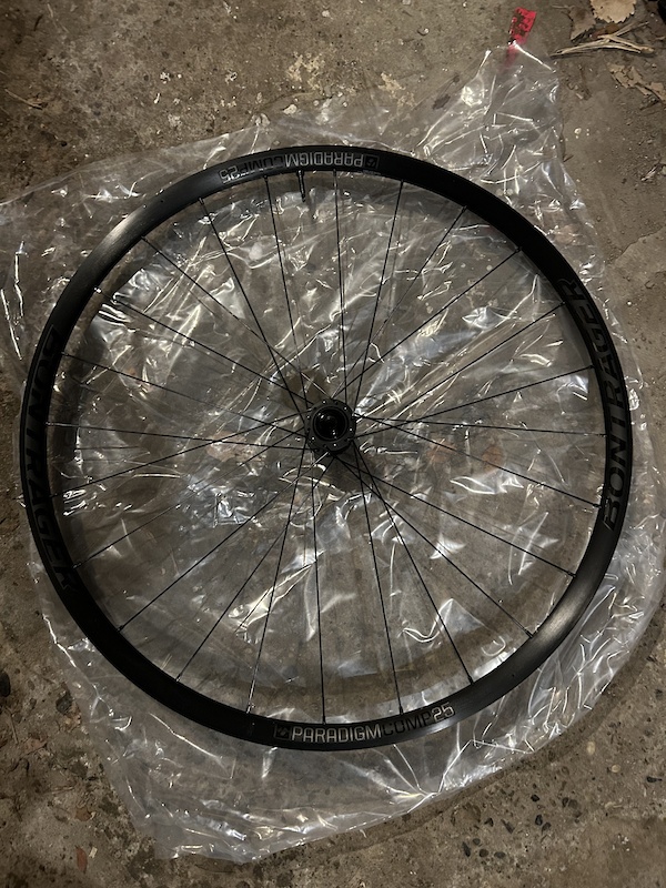 bontrager paradigm elite wheelset