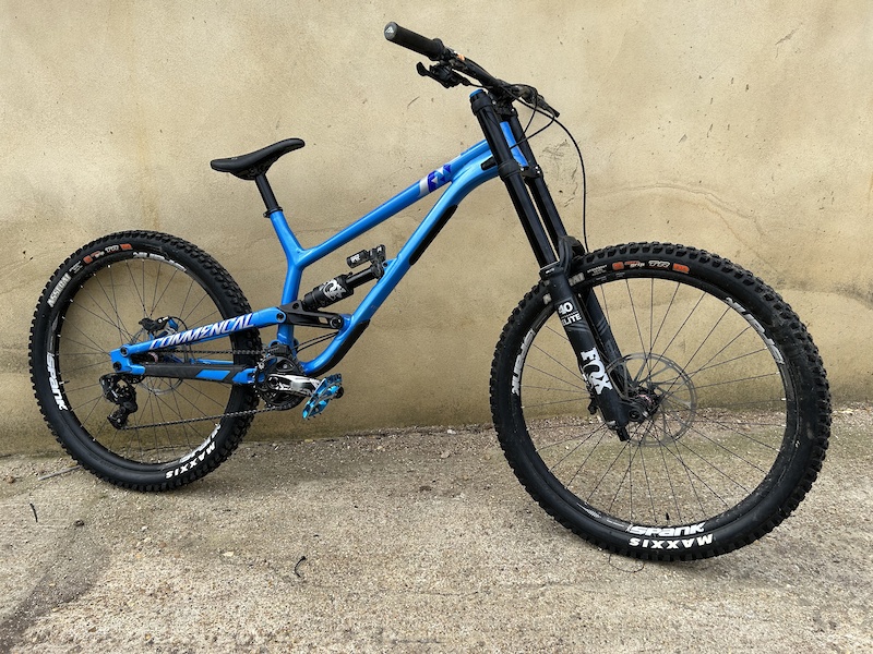 2020 commencal furious essential xl for sale