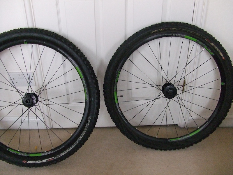Bontrager Rhyrhm Elite TLR 26” MTB wheels For Sale