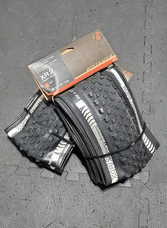 bontrager xr2 27.5 x 2.20 tire