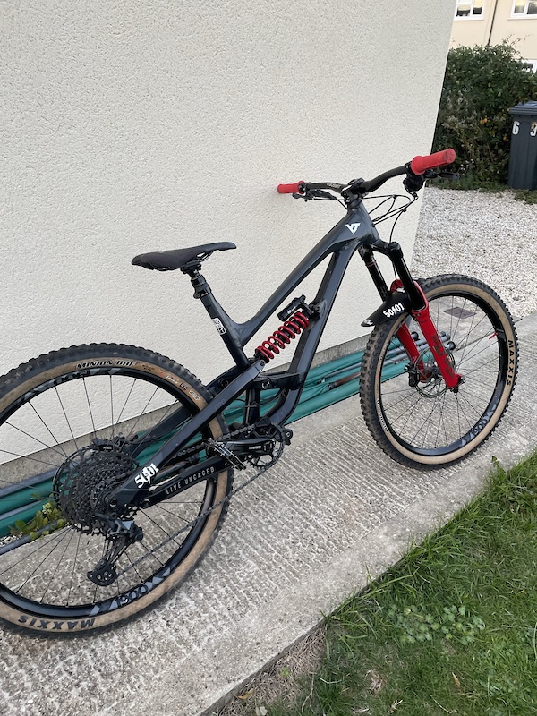 yt capra 180mm