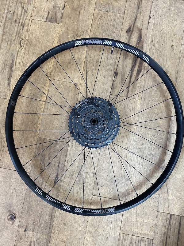 29 inch rear bike rim