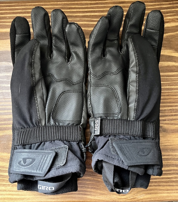 Giro Ambient 2.0 Unisex Winter Cycling Gloves - Touchscreen Compatible, For 35-45°F Weather