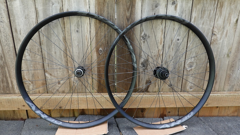 race face 29 wheelset