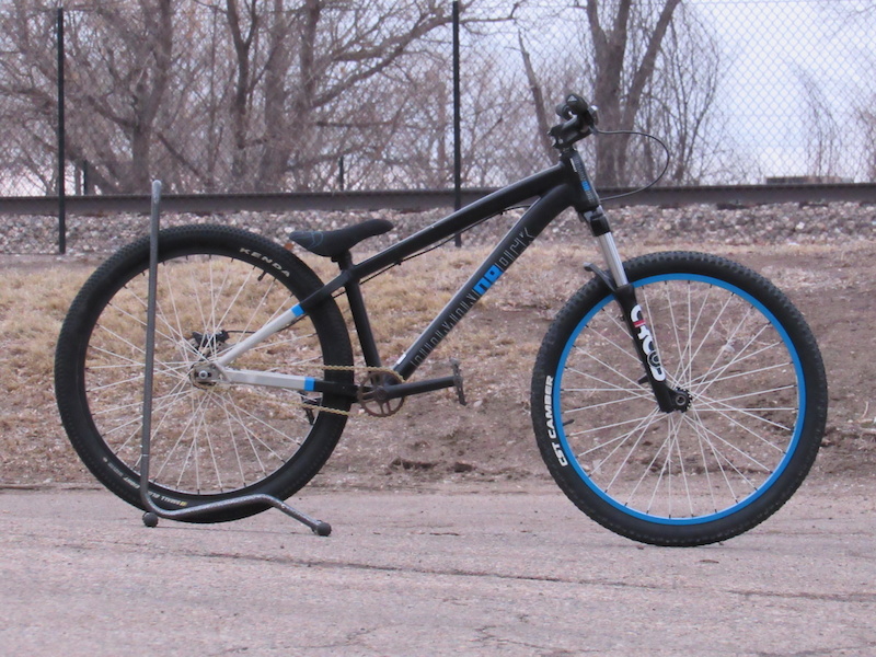 2014 Diamondback Assault 2nd Dirt Jumper For Sale