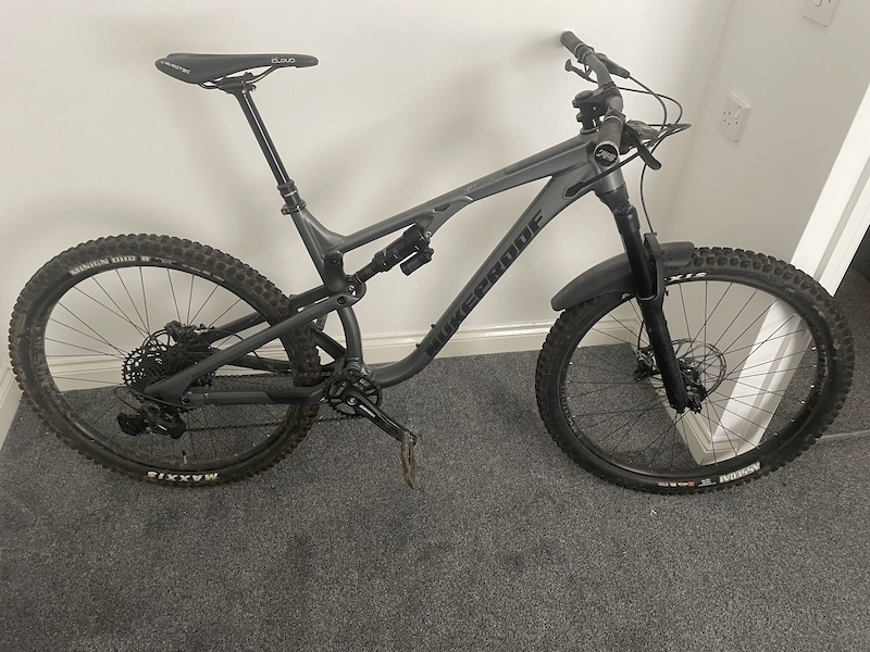 Nukeproof reactor 290 comp deals alloy bike 2020