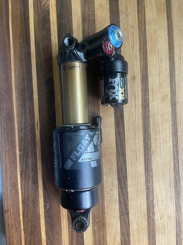 fox float x2 205 x 60 trunnion
