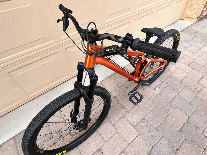 柴*也様 Specialized P.Slope 2018 使用僅か極上品 ダー 柴*也様 Specialized P.Slope 2018 使用僅か極上品 ダー - メルカリ