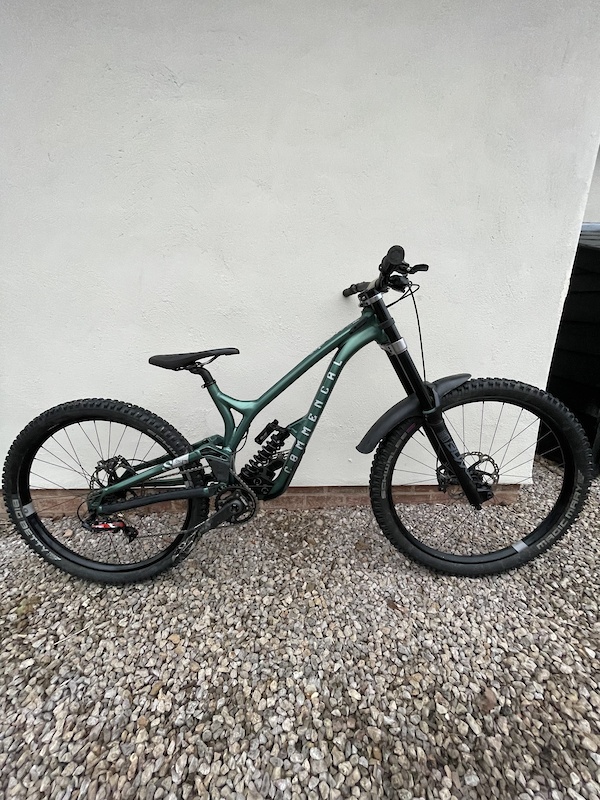 2022 Commencal supreme v4 For Sale