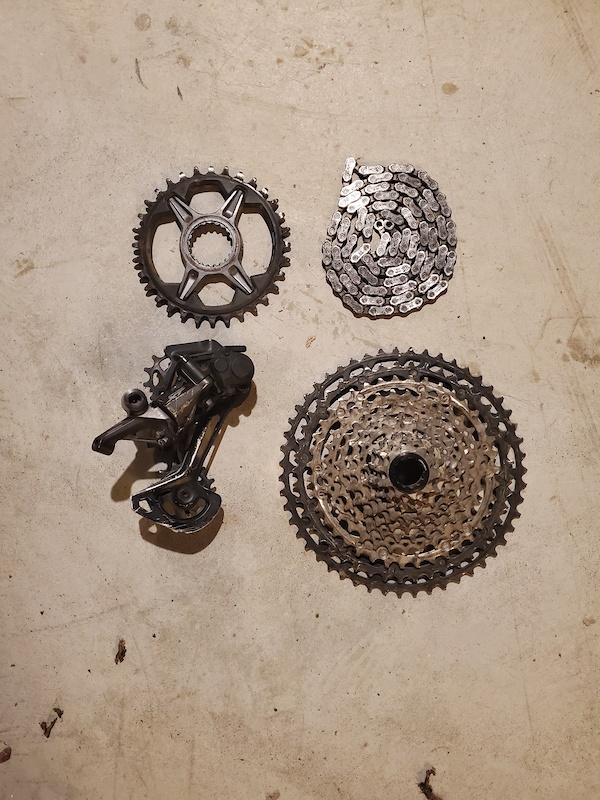 xt 12 speed groupset