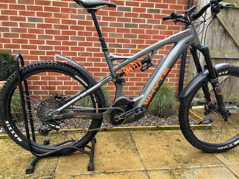 whyte e180 rs v2