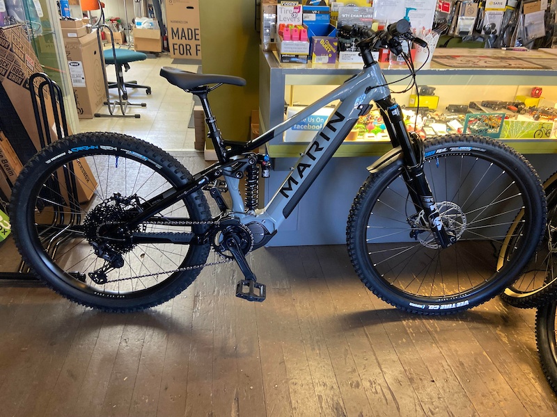 2022 Marin Alpine Trail E2 Medium - NEW From Dealer For Sale