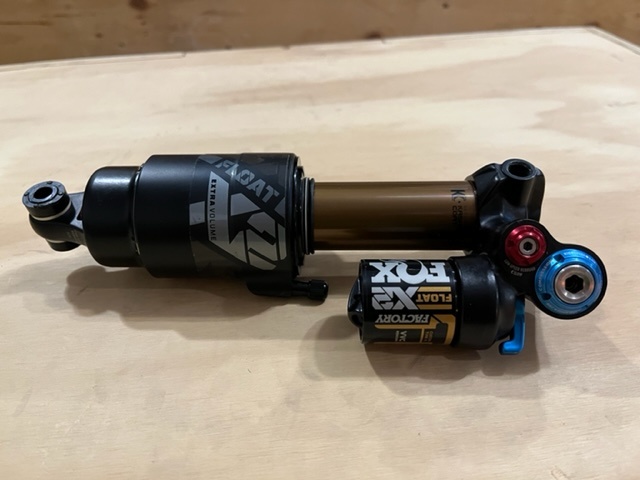 Fox Float X2 Performance RVS 205 x 65 mm 2 Pos Trunnion Air Luft Dämpfer EVOL