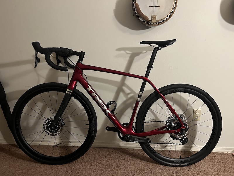 2020 trek best sale checkpoint sl7