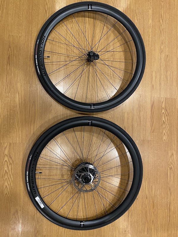 2022 Hollowgram 35 Carbon Tubeless Wheelset XDR Driver For Sale
