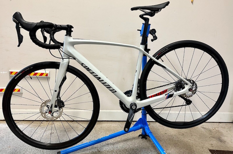 2017 Specialized Diverge Carbon Expert Gravel Road Bike For Sale