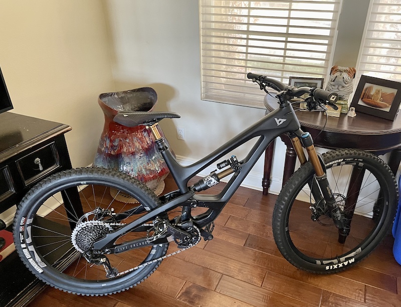 yt capra pro race 2020 review