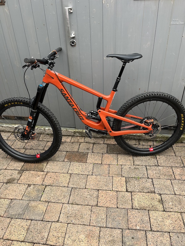 2020 Santa Cruz nomad carbon 17 m wrapped from new For Sale