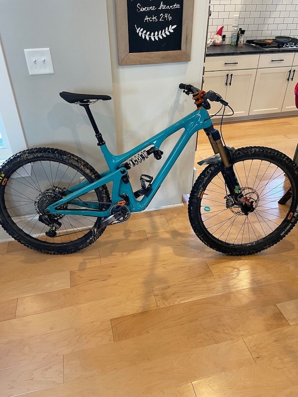 2021 Yeti SB 130 Lunch Ride Large Turq For Sale