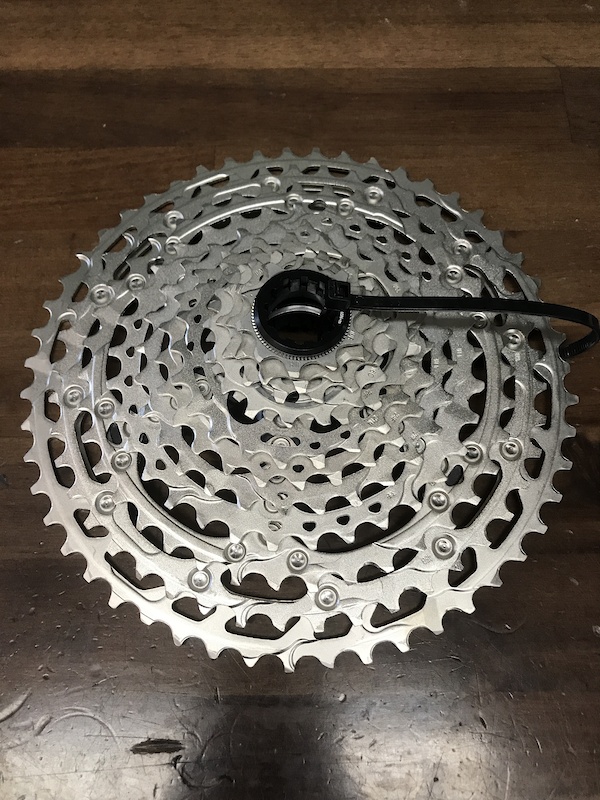 shimano deore 12 speed cassette weight