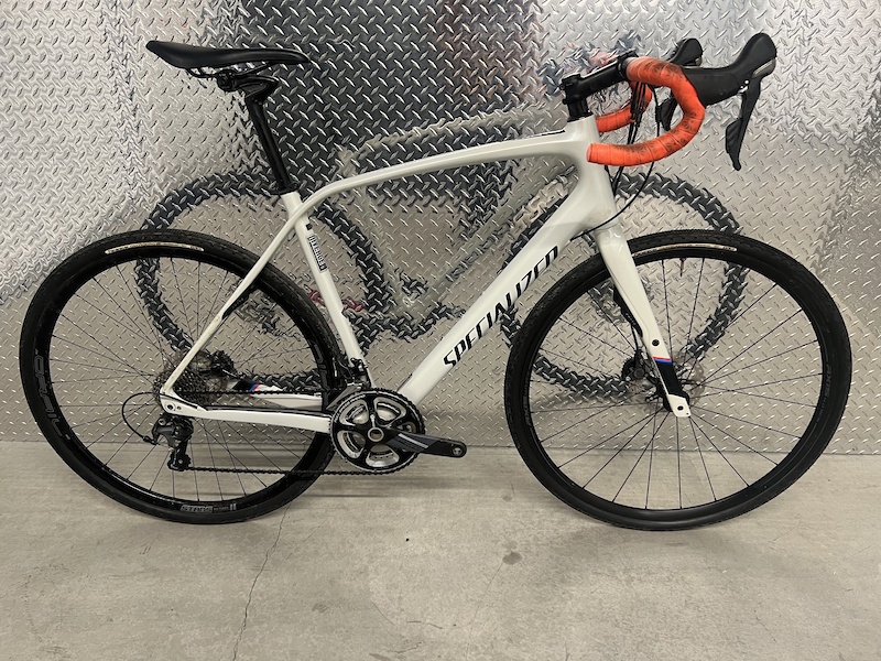2017 Specialized Diverge Expert Carbon For Sale