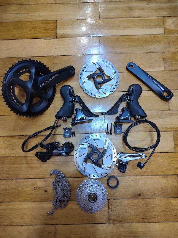 2022 Shimano Ultegra r8000/r8020 group for disc brakes For Sale