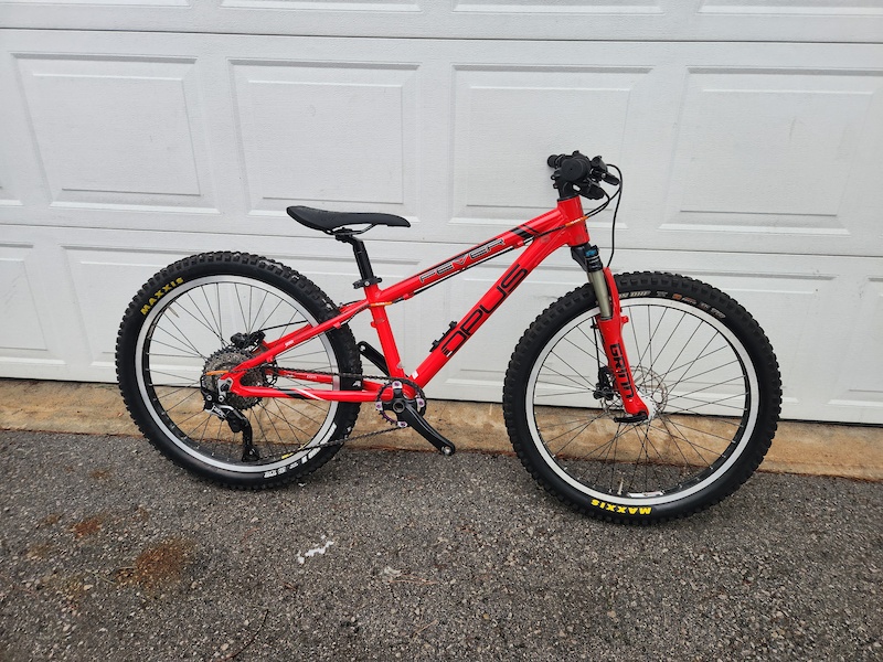 abus sicherheitsstufen fahrradschlösser Kettenschloss Catena 6806K – Leichtes Fahrradschloss aus gehärtetem Stahl mit modischem Textilschlauch – Vierkantkette mit ABUS-Sicherheitslevel 6 – 85 cm – Blau mit Masken-Muster Sport & Freizeit Aluminium Options:Naruto Black / 20
