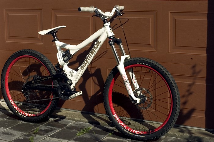 commencal supreme mini dh 2008