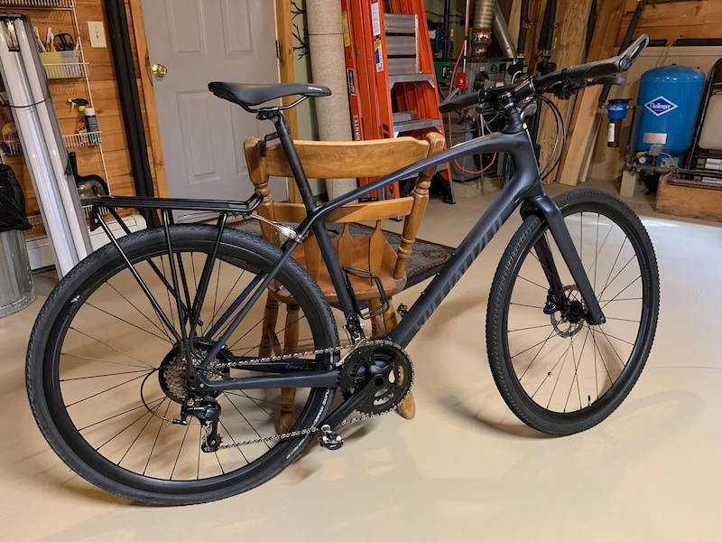 specialized men's sirrus 2020