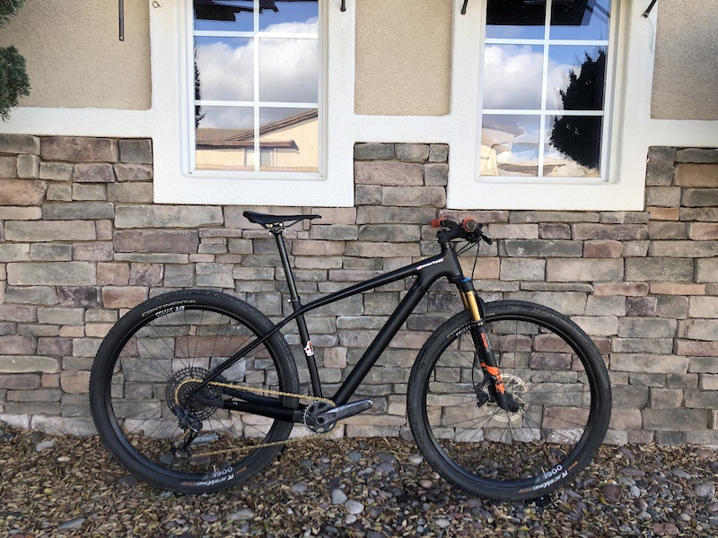 2021 Custom Carbon XC Mountain Bike For Sale
