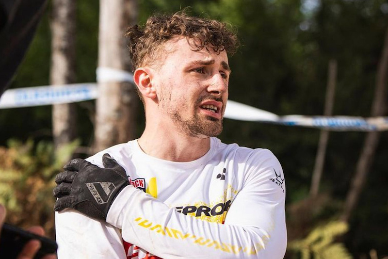 Elliott Heap to Miss the Derby Enduro World Cup with a Shoulder Injury Pinkbike