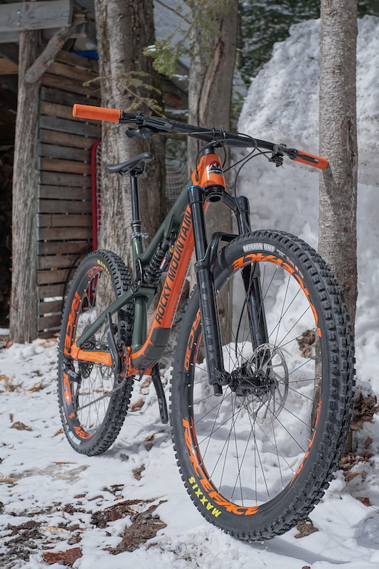 2019 rocky mountain instinct