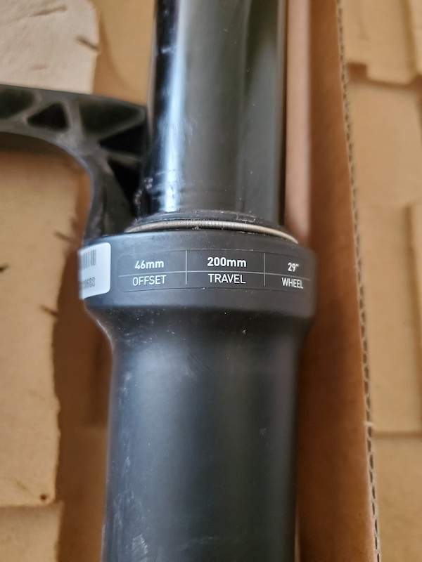 2023 RockShox boxxer select 29 180/200mm 46mm offset For Sale