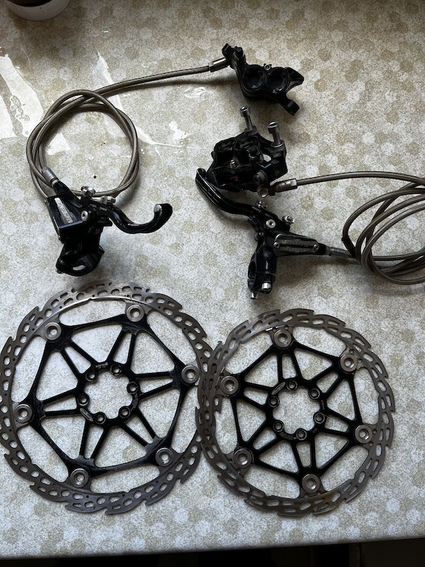 hope tech 3 e4 rear brake
