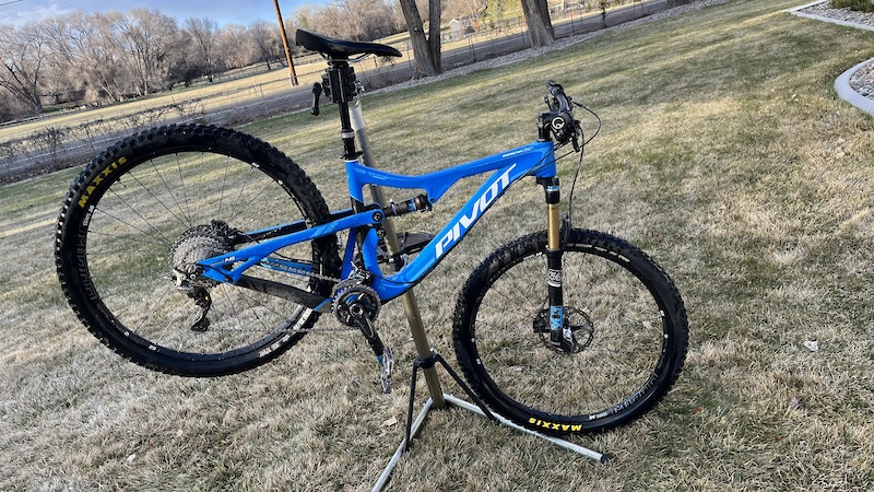 pivot mach 429 trail price