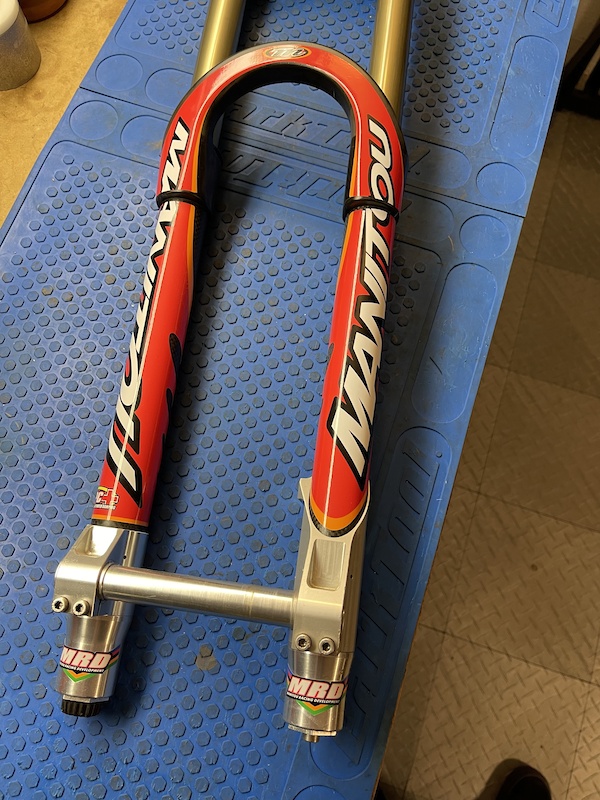 パーツ MANITOU Xvert T Manitou X-Vert Carbon For Sale