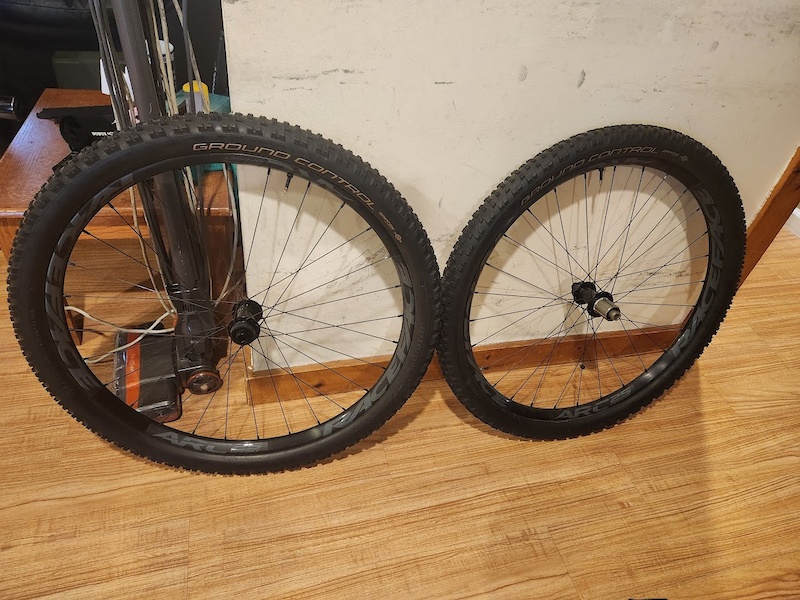 2022 Raceface/Bitex 650b Wheelset 11sp & XDR drivers For Sale