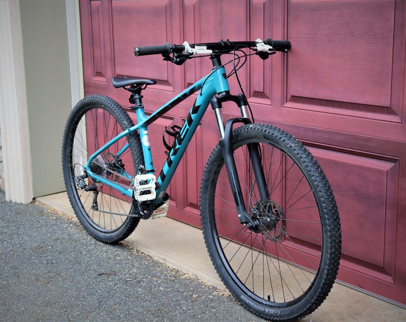 Trek marlin best sale 5 teal 2020