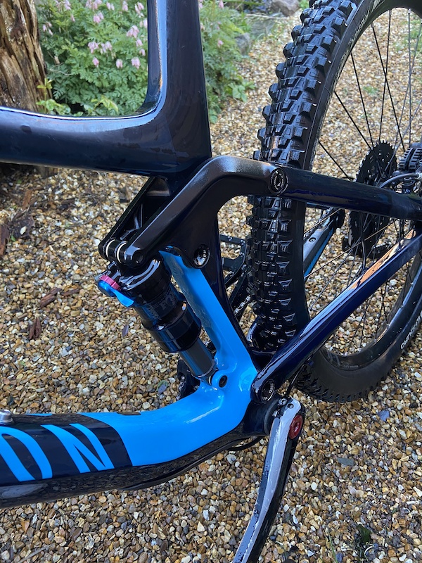 2017 Canyon Spectral CF 8.0 Bike - Reviews, Comparisons