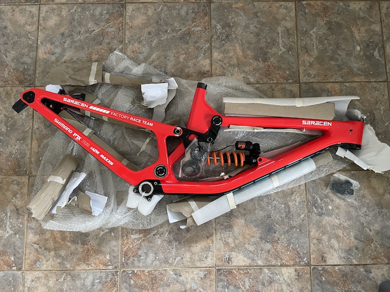 2021 Saracen Myst Carbon ltd edition team Frame and Shock For Sale