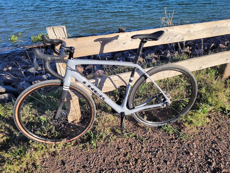 trek sl5 checkpoint review