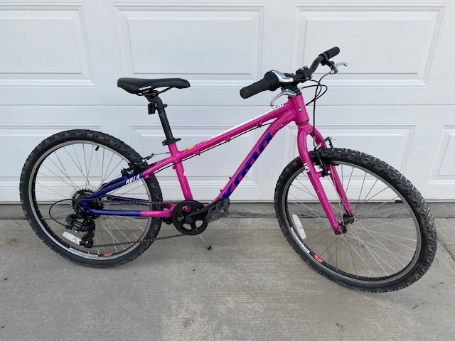 kona hula 24 inch bike